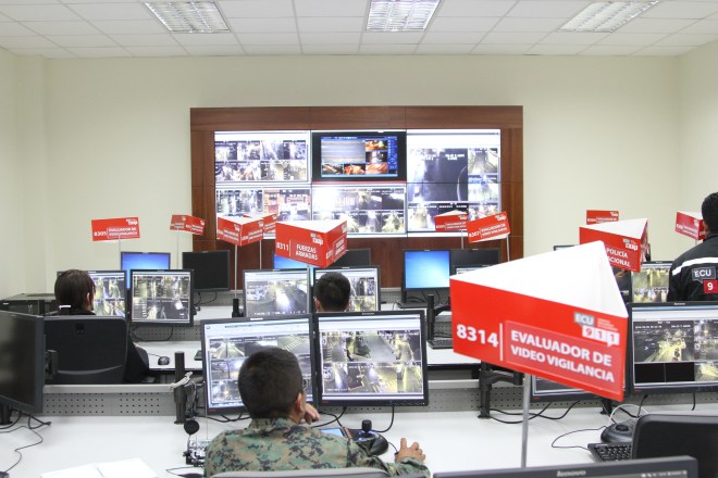 El área de vídeo vigilancia, cuenta con equipos de última tecnología. Foto:  Alex Godoy R / ImbaburaHoy