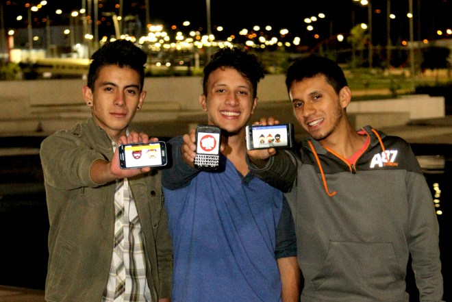 Ibarra.- Los tres jóvenes YouTubers, aspiran a convertirse en un referente en la Zona Norte del país. |Foto: Alex Godoy R/ImbaburaHoy